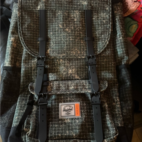 Herschel Little America Pro